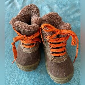 Oshkosh B’Gosh Toddler Boots-size 6